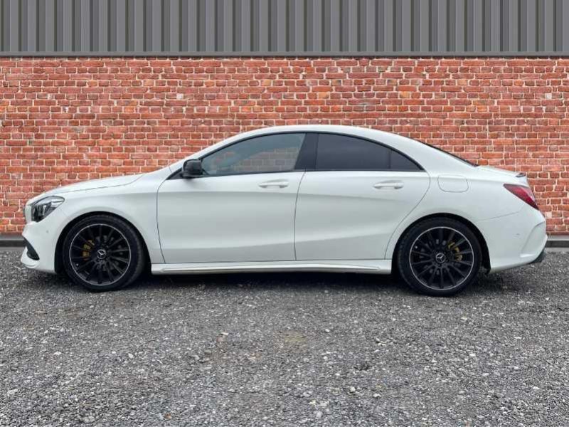 MERCEDES-BENZ CLA