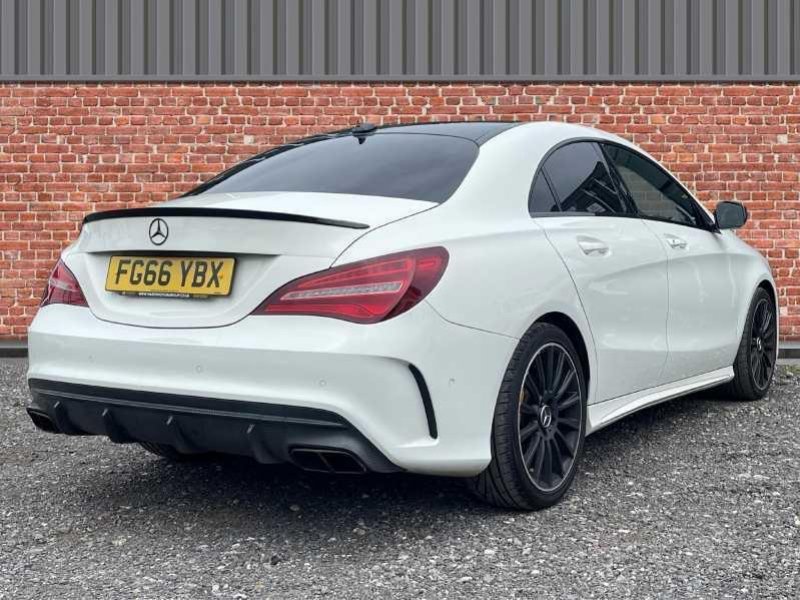 MERCEDES-BENZ CLA