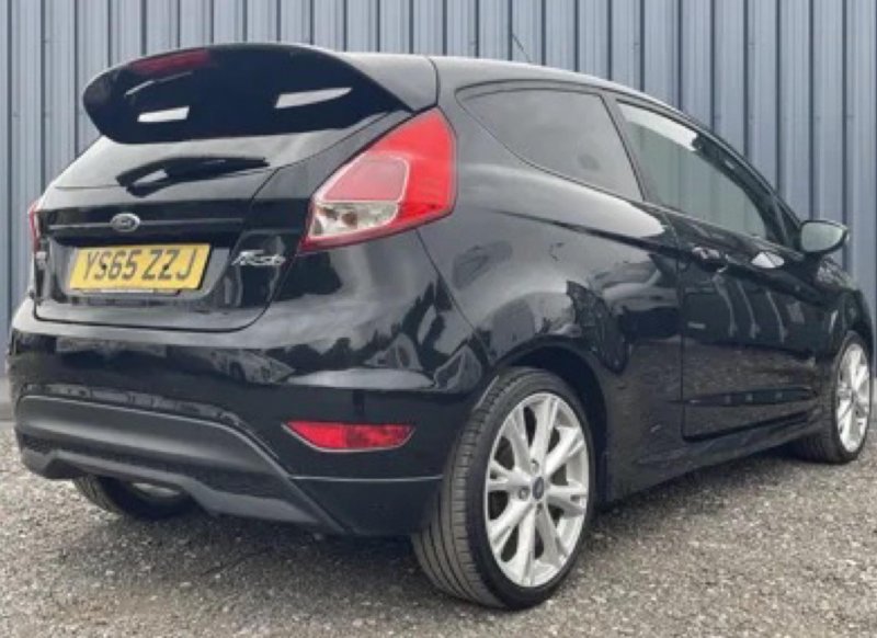 FORD FIESTA