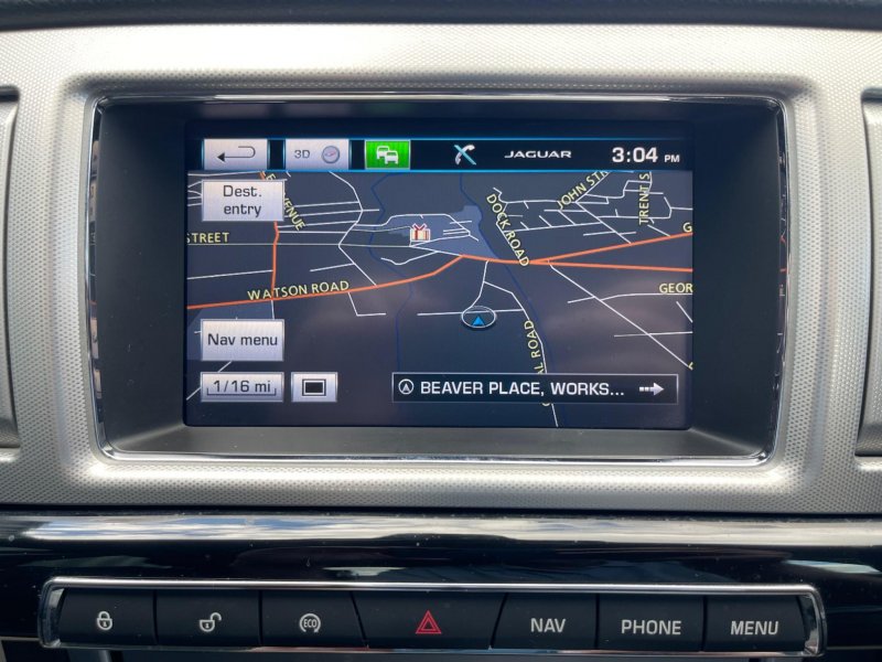 JAGUAR XF