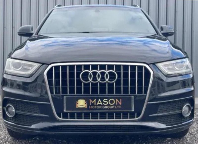 AUDI Q3