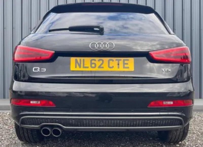 AUDI Q3