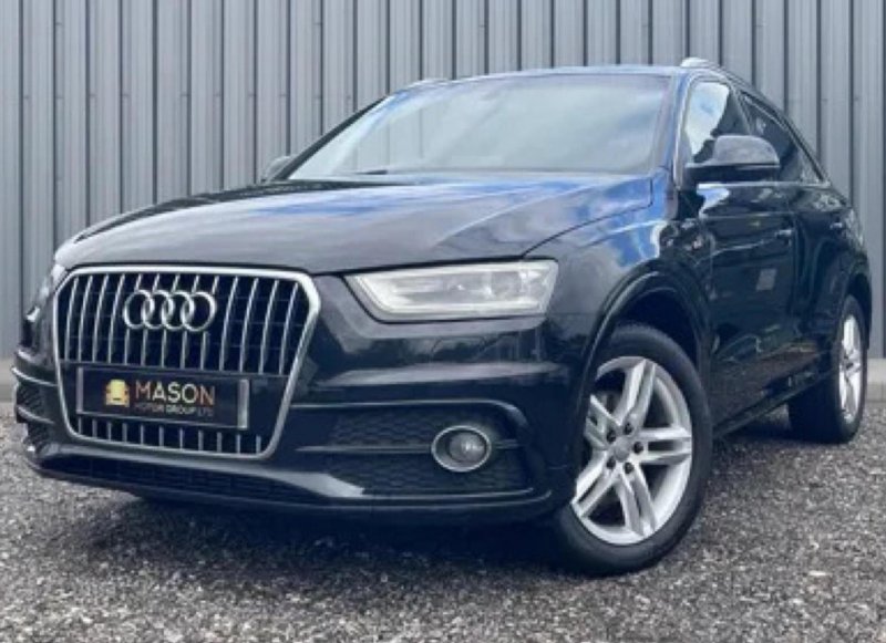 AUDI Q3