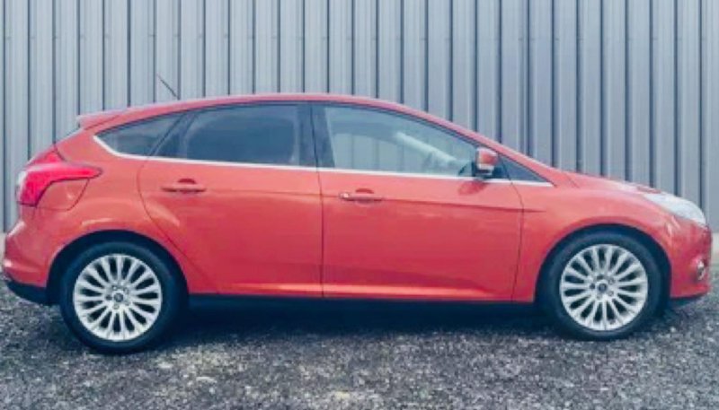 FORD FOCUS