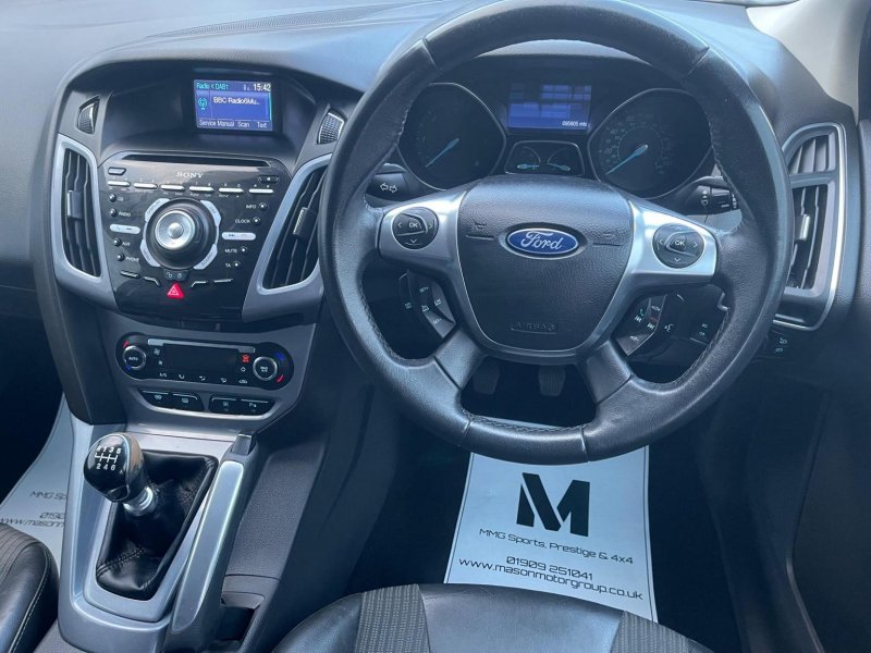 FORD FOCUS