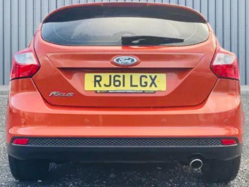 FORD FOCUS
