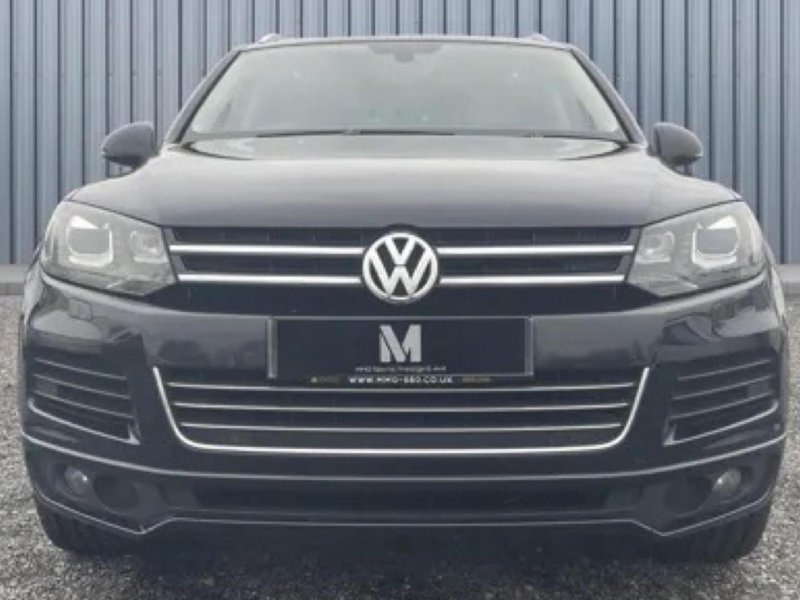 VOLKSWAGEN TOUAREG