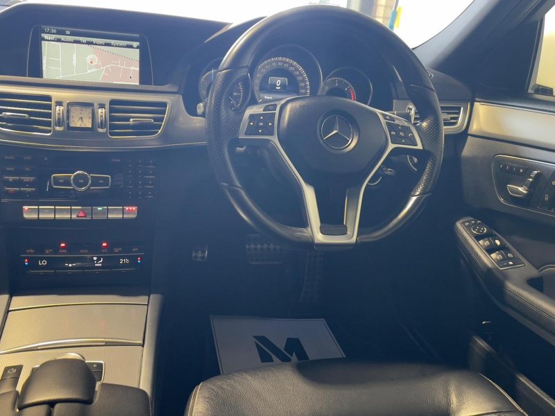 MERCEDES-BENZ E CLASS