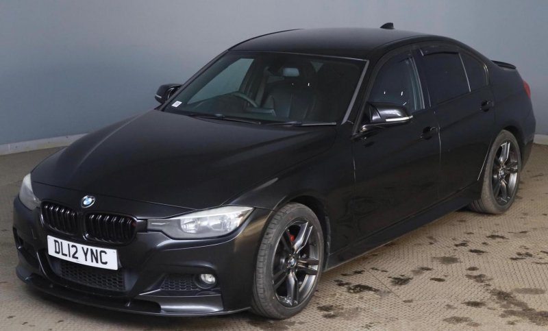 BMW 3 SERIES