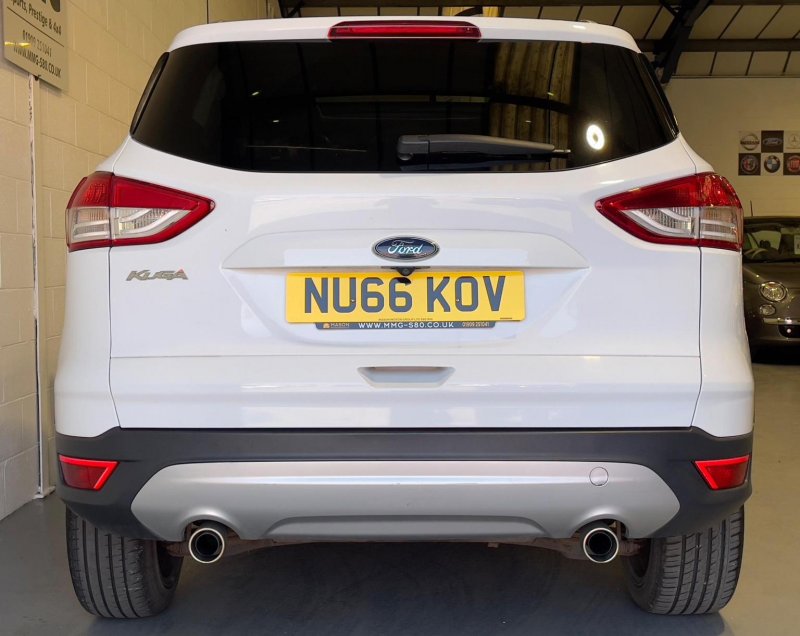 FORD KUGA