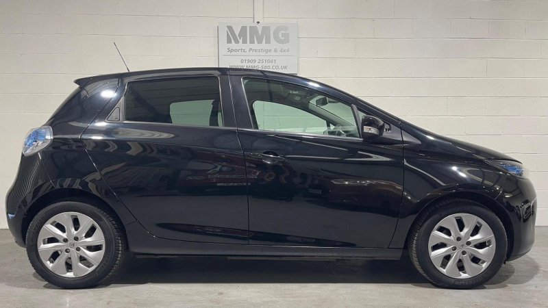 RENAULT ZOE